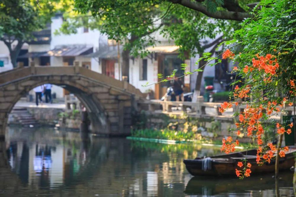 2024迎春纳福龙年春联素材
